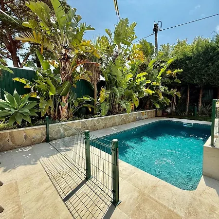 Casa vacanze Charming Cottage, Pool & Garden By Guincho *